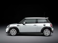 Mini 50 camden in 50 mayfair: Pogled nazaj in vizija v prihodnost