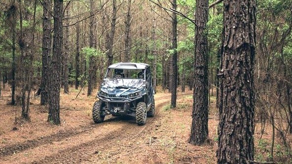 BRP Can-Am Traxter: BRP Can-Am side-by-side vozilo je dobilo novo ime za EMEA tržišče