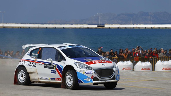 Peugeot 208 T16: Prva zmaga za 208 T16