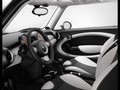 Mini 50 camden in 50 mayfair: Pogled nazaj in vizija v prihodnost