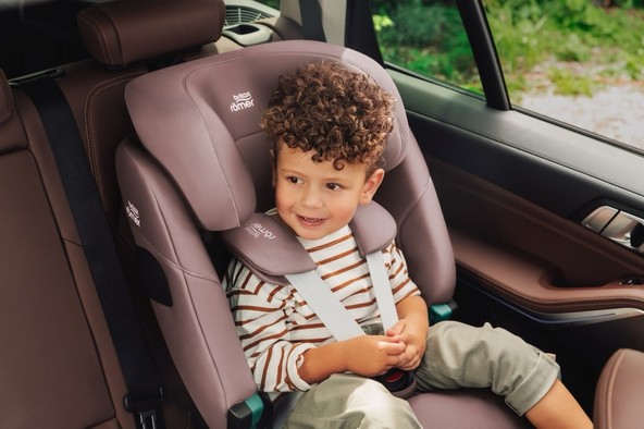 Avtosedež ni izbira : Avtosedež je obveznost in osnovni varnostni standard, ki ga ne smemo spregledati