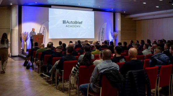 AutoBrief Akademija: Največji dogodek za trgovce z vozili v Sloveniji