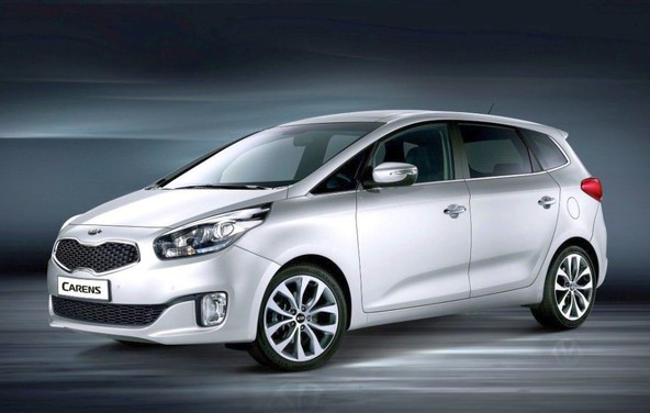 KIA: Pariška svetovna premiera novega carensa