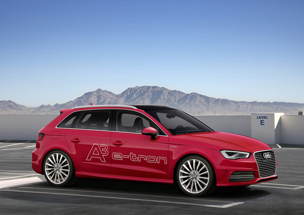 Audi A3 e-tron : Visokoučinkovit plug-in hibrid 