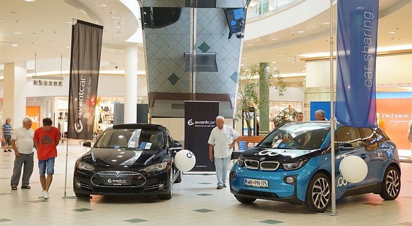 Avant2Go in Tesla na obisku v mariborskem Europarku: V največjem nakupovalnem središču severovzhodne Slovenije sledijo trendom in tehnologiji