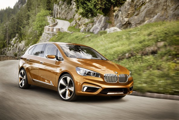 BMW Concept Active Tourer Outdoor: Premierno na sejmu OutDoor Friedrichshafen