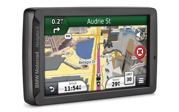 Garmin® & BMW: Garmin® razširja partnerstvo z novim BMW Motorrad Navigatorjem V
