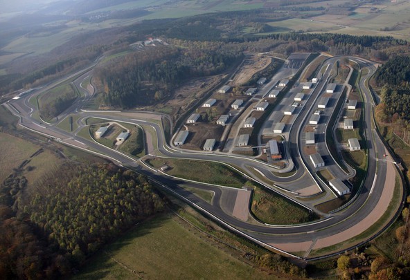 Nemški primer novega dirkališča - Bilster Berg Drive Resort