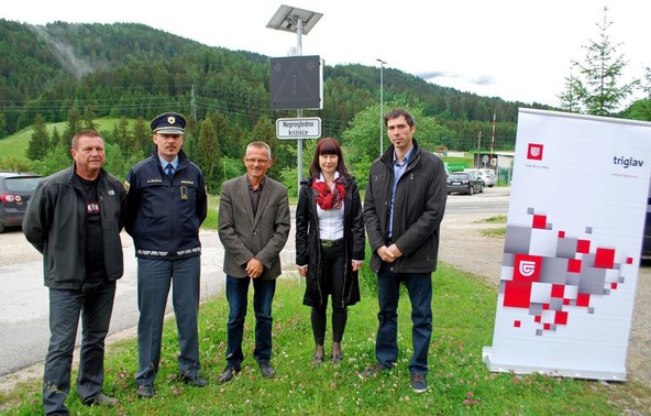 Collision Preventing Safety System podjetja A.s.K.: Opozorilni sistem COPS@road za večjo varnost na križišču na Prevaljah