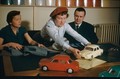 »Hello darkness, my old friend«: RENAULT SVETU DAJE VEČ BARVE