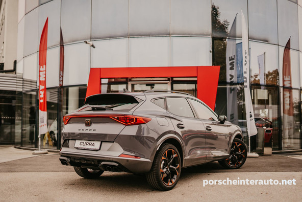 CUPRA Formentor: CUPRA Formentor s 310 KM že pri Porsche Verovškova!