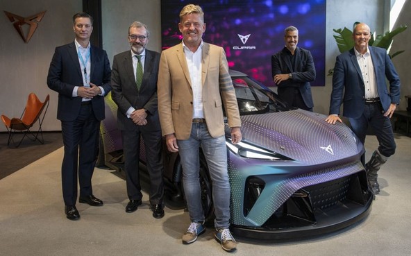 IAA v Münchnu 2021: CUPRA si prizadeva, da bi do leta 2030 postala povsem električna znamka