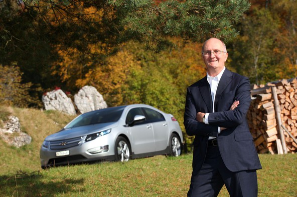 Chevrolet: Prvi evropski lastnik modela volt je zapeljal na cesto