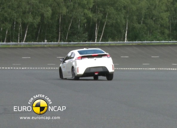 Chevrolet volt in malibu : Prejela 5 zvezdic na varnostnem testu Euro NCAP