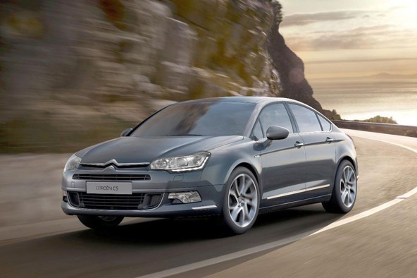 Citroën C5 & C8: Stilske spremembe in nova tehnološka oprema