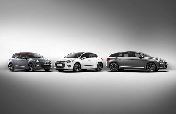 Citroën DS5 / DS5 Hybrid4 : Dve novi nagradi za prestižno francosko kombilimuzino