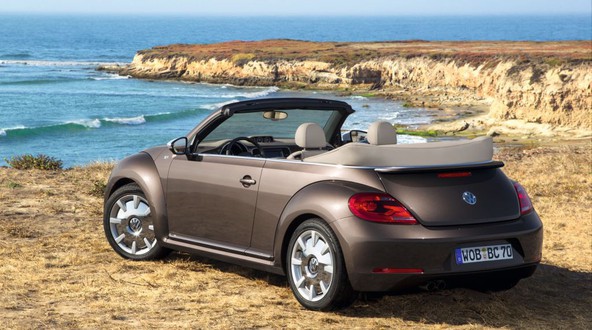 Volkswagen: Začetek prodaje novega Beetle Cabrioleta