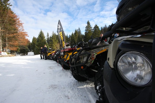 ATV & SNOWMOBILE WINTER CELEBRATION 2012: Srečanje voznikov in lastnikov motornih sani ter štirikolesnikov