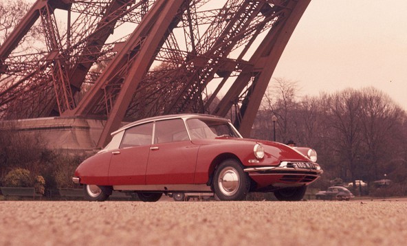 Salon Rétromobile v Parizu: DS praznuje 60. obletnico