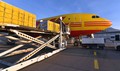Letališče Jožeta Pučnika na Brniku: Eno večjih DHL-ovih tovornih letal, Airbus A300, na Brniku
