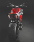 Ducati diavel: Pri izdelavi motocikla sodelovala tudi Hidria
