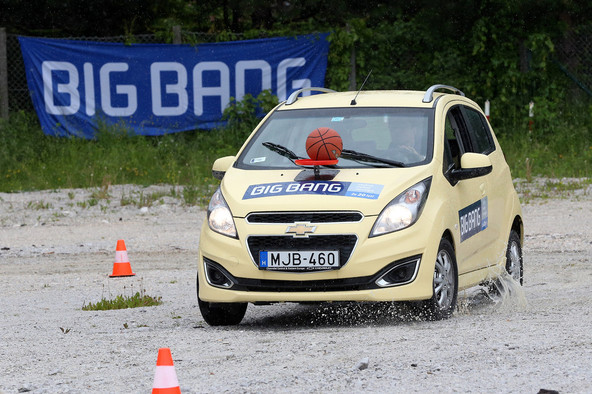 Spretnostna vožnja s Chevrolet Sparkom