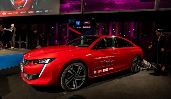 MEDNARODNI AVTOMOBILSKI FESTIVAL: PEUGEOT prejel kar dve trofeji