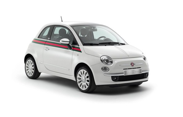 Fiat in Gucci predstavljata 500 by Gucci: Prihaja nova italijanska modna ikona