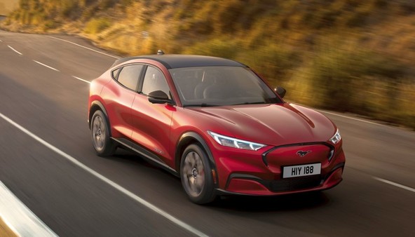 Novi Fordov sistem posodobitev na daljavo: Mustang Mach-E bo sčasoma čedalje boljši