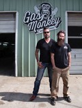 Gas Monkey Garage: Hitri in glasni za gledalce Discovery Channela pripravili Gledališče uničenja