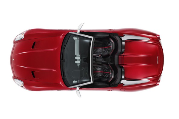 Ferrari SA APERTA : Najbolj ekskluzivni Ferrari doslej, glavna atrakcija v Parizu