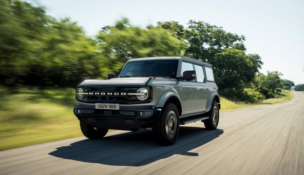 Ford Bronco se podaja na novo območje: V Evropo prihaja omejeno število kultnih ameriških terencev