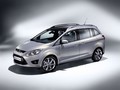Ford C-max: Povsem nov