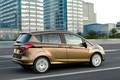 Ford B-MAX : Odpira vrata praktičnim rešitvam za mestno vožnjo 