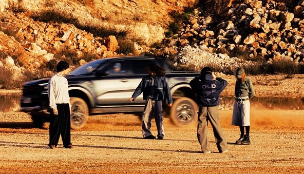 “Cold Culture x Ford” : FORD IN COLD CULTURE ZDRUŽUJETA MODO IN AVTOMOBILIZEM