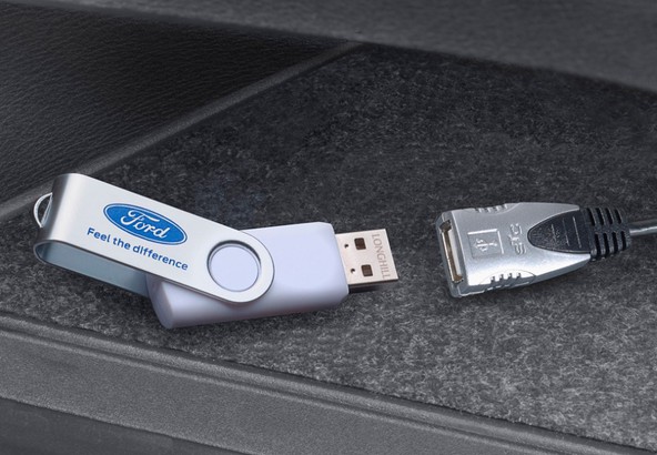 Ford USB Music Box : Rešitev za uživanje v vaši glasbeni zbirki 