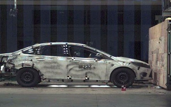 Ford focus: Zagotavlja tudi izboljšano zaščito v primeru trčenja
