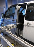 Ford transit custom: Novi model pripravljen na dolgoletno zahtevno uporabo