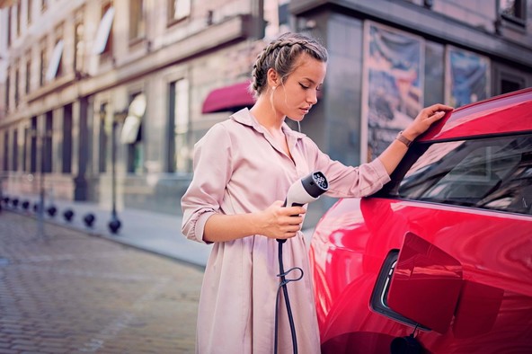 Do lizinga običajno že v nekaj urah: BKS-leasing ponosni partner pri financiranju zelene mobilnosti 