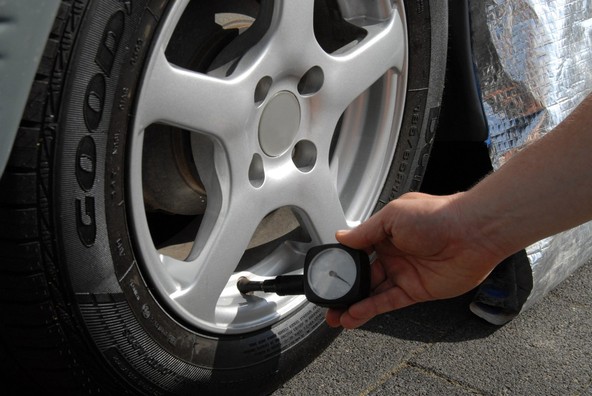 Goodyear varnostna turneja: Varnejša vožnja s pravo pnevmatiko