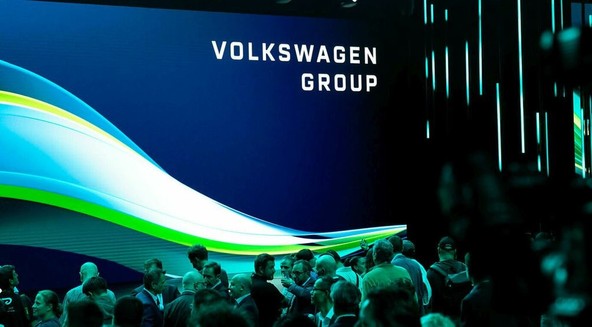 Bolj napredna, bolj digitalna, bolj mednarodna: Nova celostna grafična podoba za Volkswagen Group