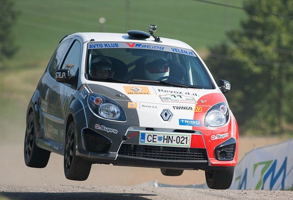AK V-Racing & Rally Maribor: Grudnik prvič z Twingom R2