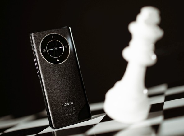 HONOR zaseda prvih šest mest na globalni lestvici baterij DXOMARK: HONOR Magic6 Lite prejel zlato oznako DXOMARK za zmogljivost baterije