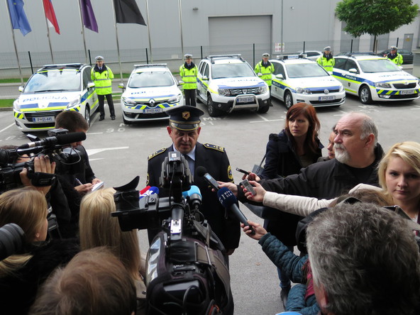 Renault Nissan Slovenija: Policiji smo predali dve vozili
