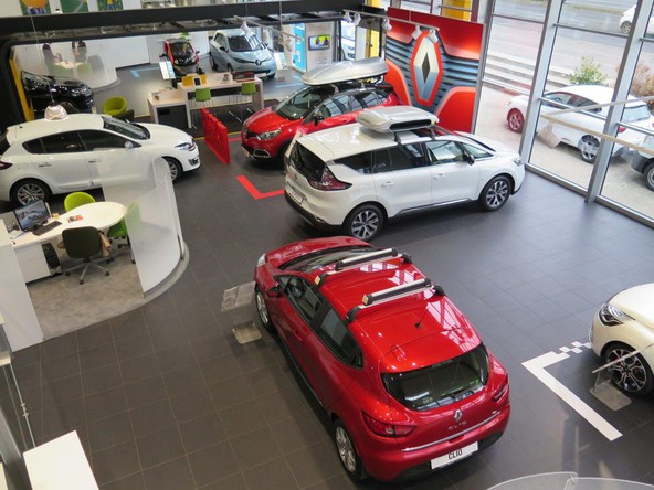 Avtohiša Malgaj v Ljubljani: Odprtje povsem spremenjenega prodajnega salona znamke Renault