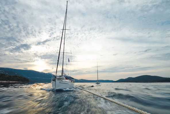 Jadralni klub Sailsation: Omogočamo vam, da na morju varno uživate!