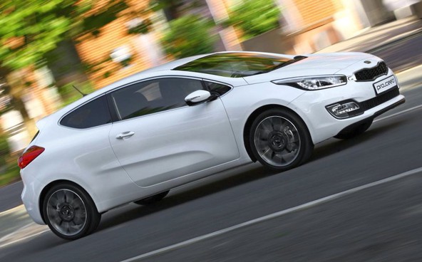 KIA: Svetovna premiera novega pro_cee’da v Parizu