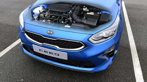 Nekaj za vsakega: KIA Ceed z novimi bencinskimi motorji in blagimi hibridi