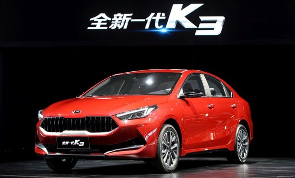 KIA v Šanghaju: KIA predstavlja K3 in priključno-hibridni K3