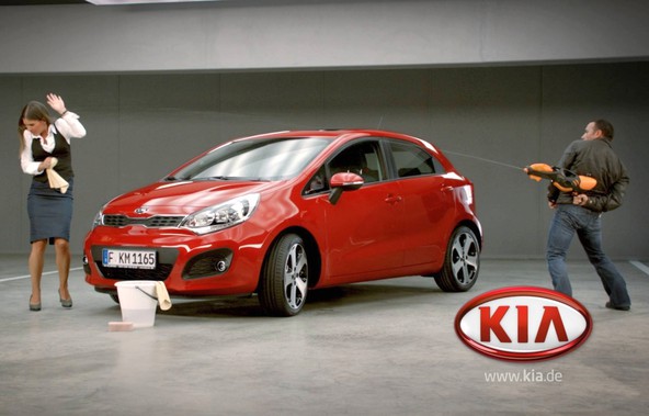 Nova Kiina nagradna igra: Novi Kia Rio je lahko tvoj za pol leta